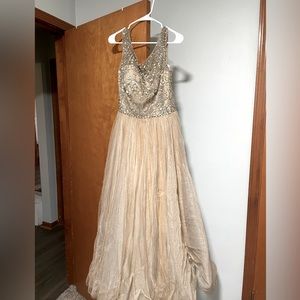 Sherri Hill ballgown/prom style dress